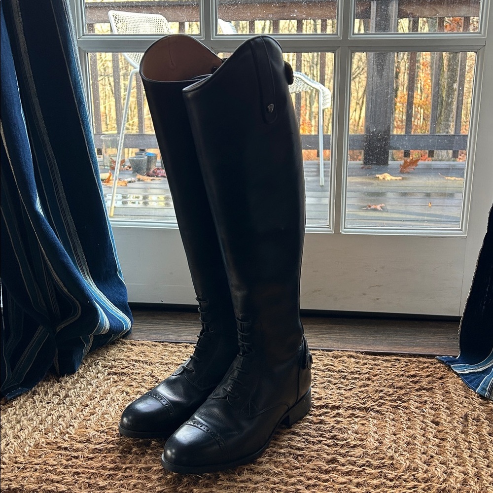 Ariat Black Riding Boots for Women size 7.5B like new